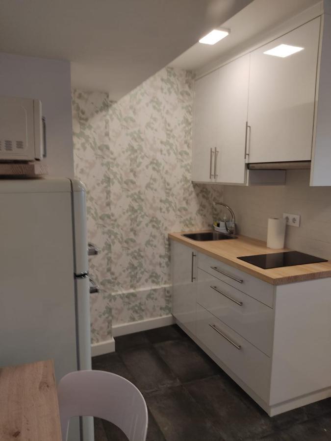 Apartamento pequeño, coqueto y céntrico. Cedeira Exterior foto